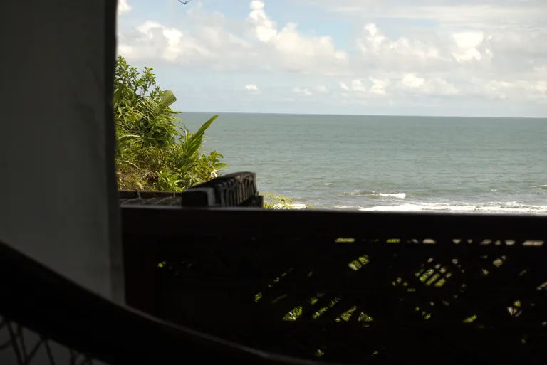 Terraza con vista al mar del Pacífico en Nativo
